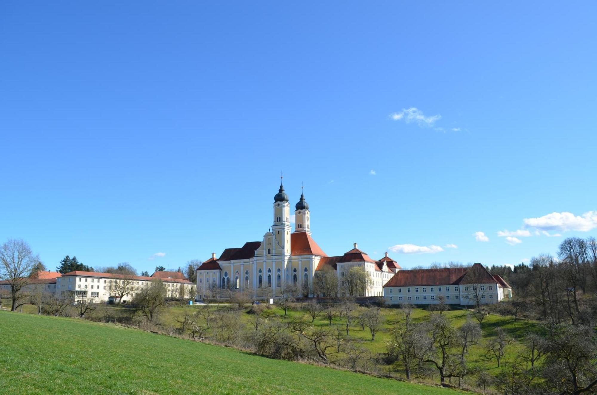 Klostergasthof Roggenburg Exteriör bild